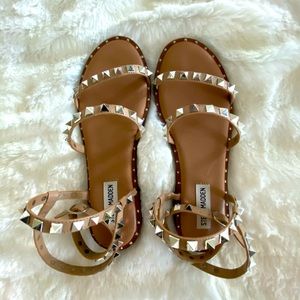 Steve Madden Travel Sandel
